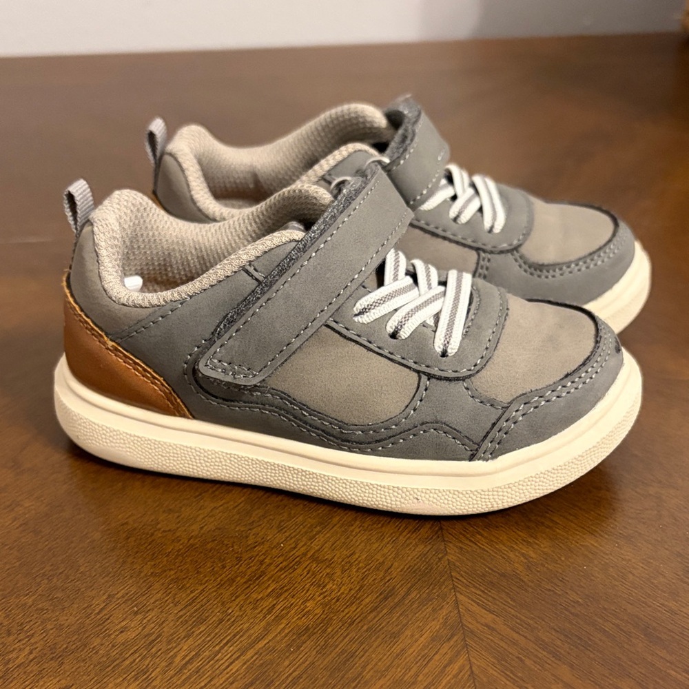 Stride rite 369 Gray and Tan toddler Shoes